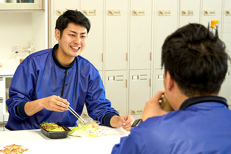 昼食